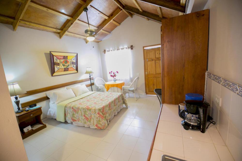Palm Inn Hotel Port-au-Prince Ngoại thất bức ảnh